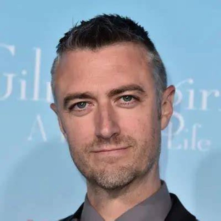 Sean Gunn Net Worth | Celebrity Net Worth
