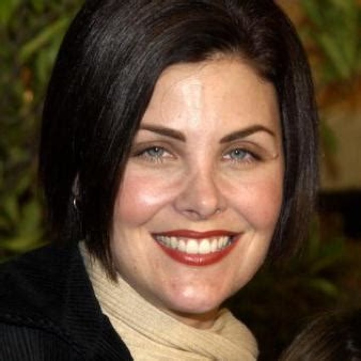 Sherilyn Fenn Net Worth | Celebrity Net Worth