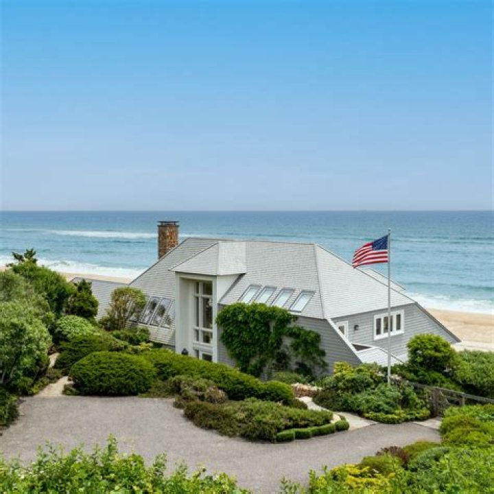The Former Hamptons Home Of The Late Bernie Madoff Finally Sells For $14 Million