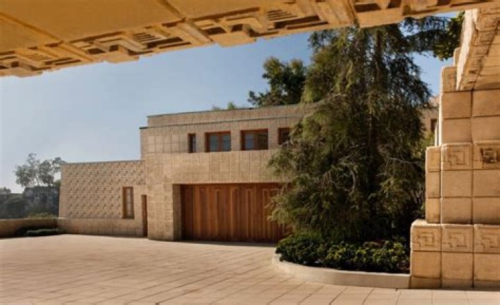 The Frank Lloyd Wright Ennis House Sells For A Record $18 Million
