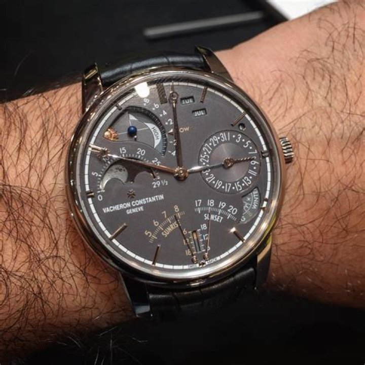 Vacheron Constantin's Les Cabinotiers Celestia Astronomical Grand Complication 3600: A $1M Watch