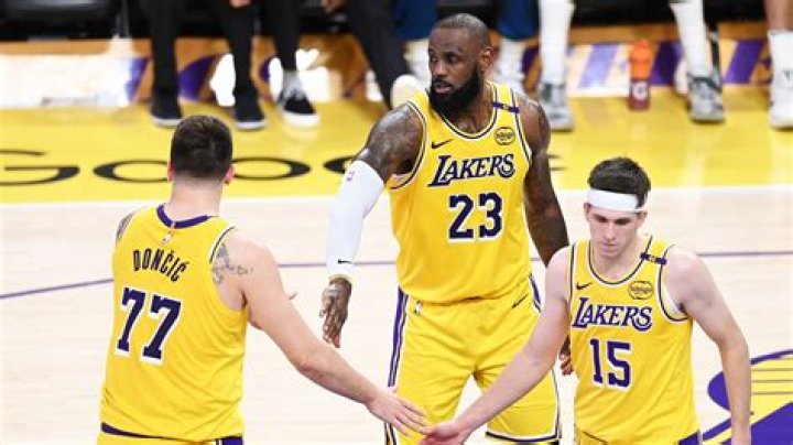 Were The Los Angeles Lakers Secretly Practicing On A Staples Center Replica Court?